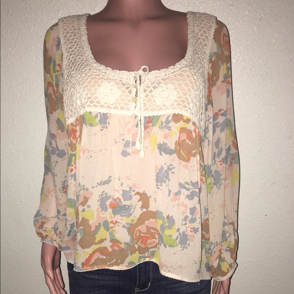 Long sleeve Sanctuary top, size Medium